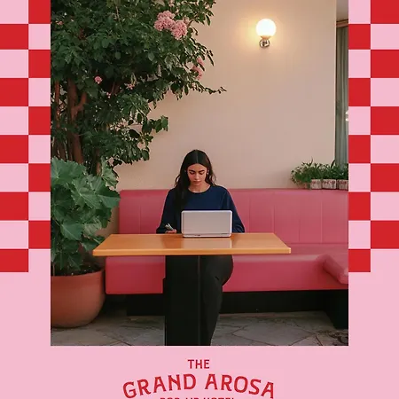 The Grand - Pop-up