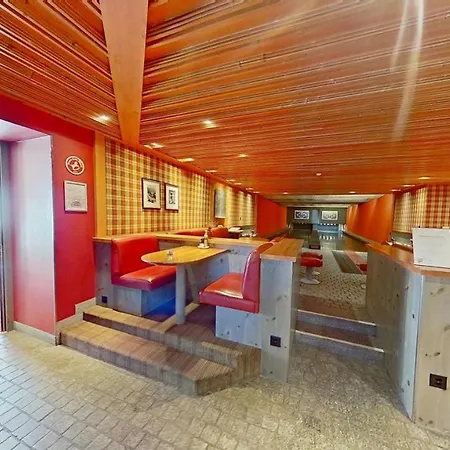 The Grand - Pop-up Hotel *