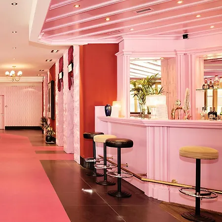 Hotel The Grand - Pop-up Self Check-in Arosa