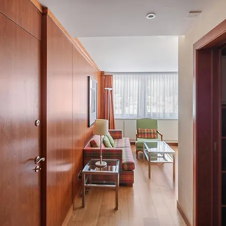 The Grand - Pop-up Self Check-in *