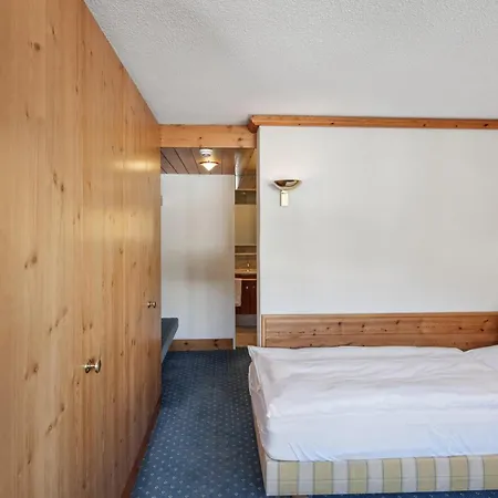 The Grand - Pop-up Self Check-in *