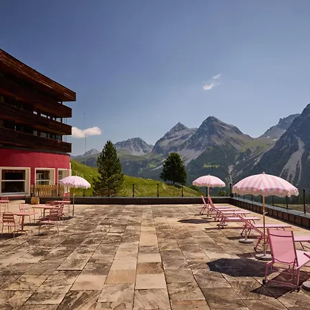 Hotel The Grand - Pop-up Self Check-in