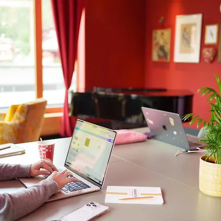 The Grand - Pop-up Self Check-in أروسا