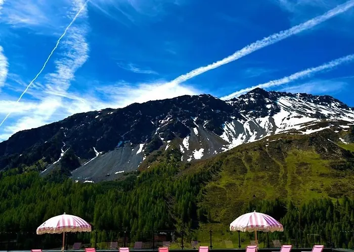 Hotel The Grand - Pop-up Self Check-in Arosa