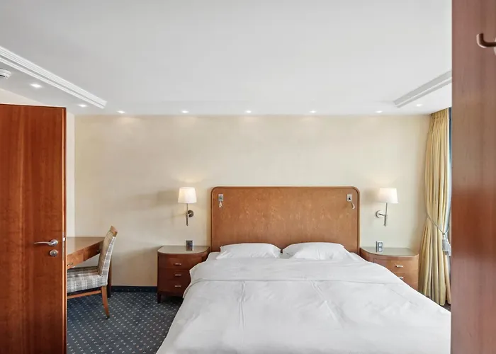 The Grand - Pop-up Self Check-in * Αρόζα