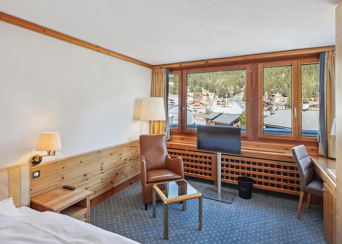 The Grand - Pop-up Self Check-in Hotel Arosa