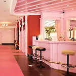 Отель The Grand - Pop-up Self Check-in Ароза