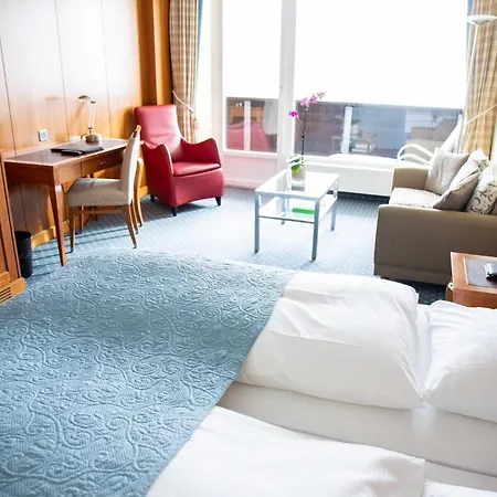 The Grand - Pop-up Hotel
