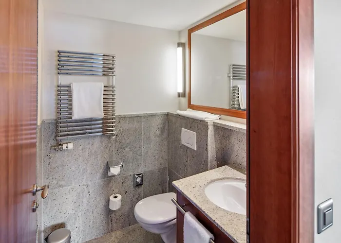 The Grand - Pop-up Self Check-in *