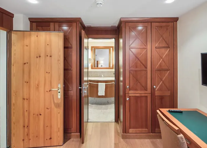 The Grand - Pop-up Self Check-in فندق *