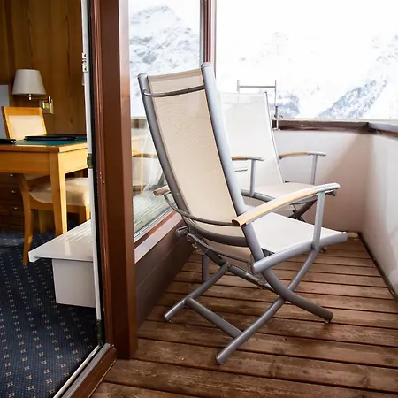 The Grand - Pop-up Hotel Arosa