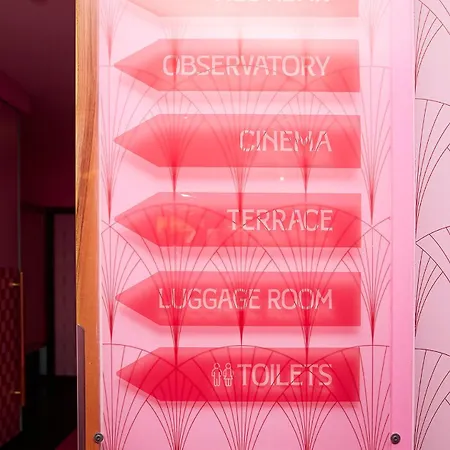 酒店 The Grand - Pop-up Self Check-in